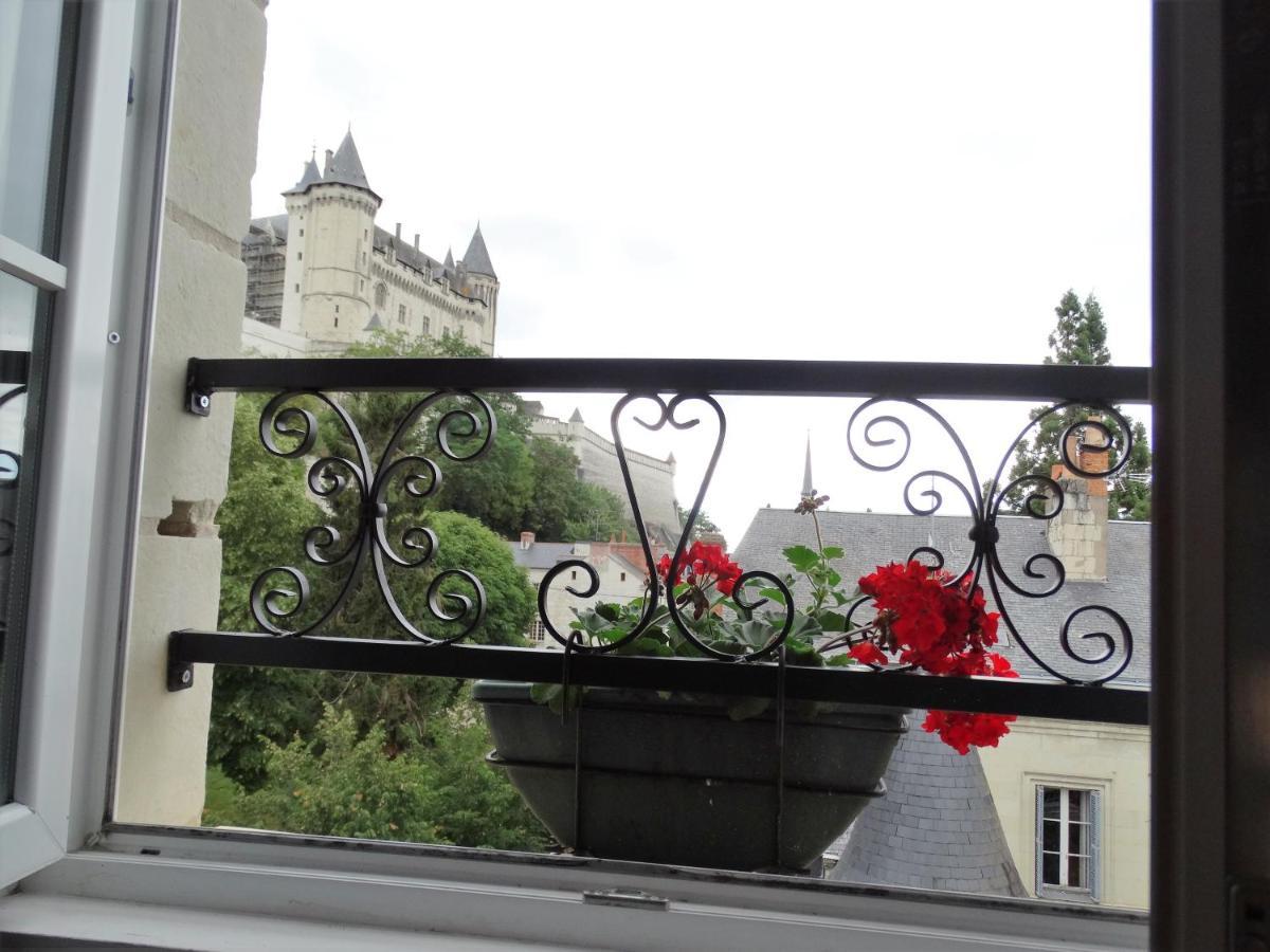 Vue Splendide Sur Chateau Saumur Exterior foto